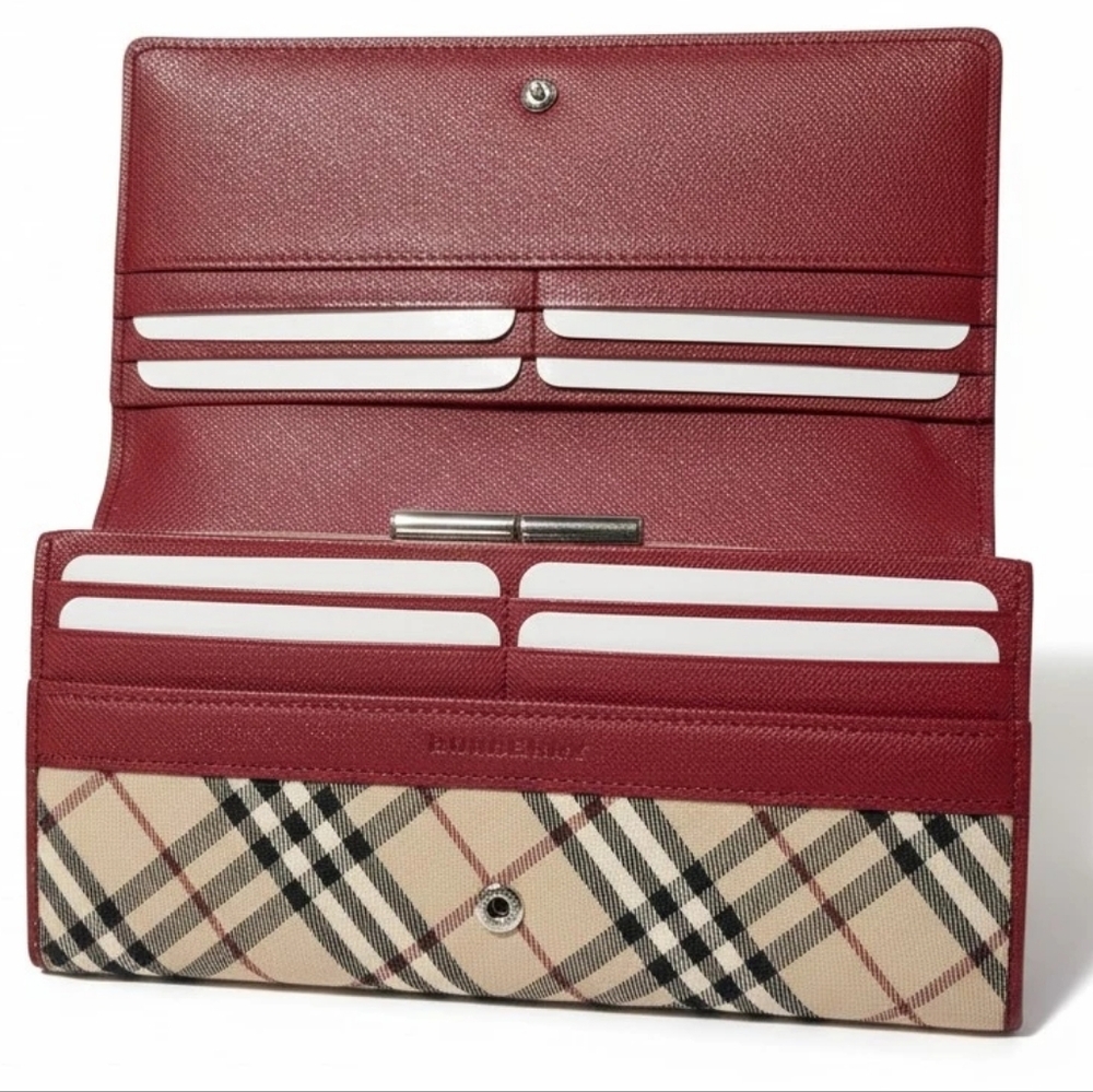 Burberry Beige and Red Plaid Clutch/Wallet with Kiss Lock (EUC) - Picture 4 of 6